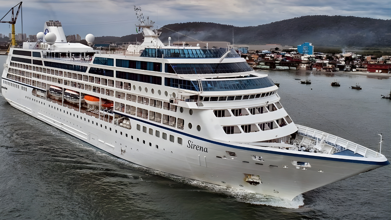 Oceania Sirena cruise ship in Indian ports